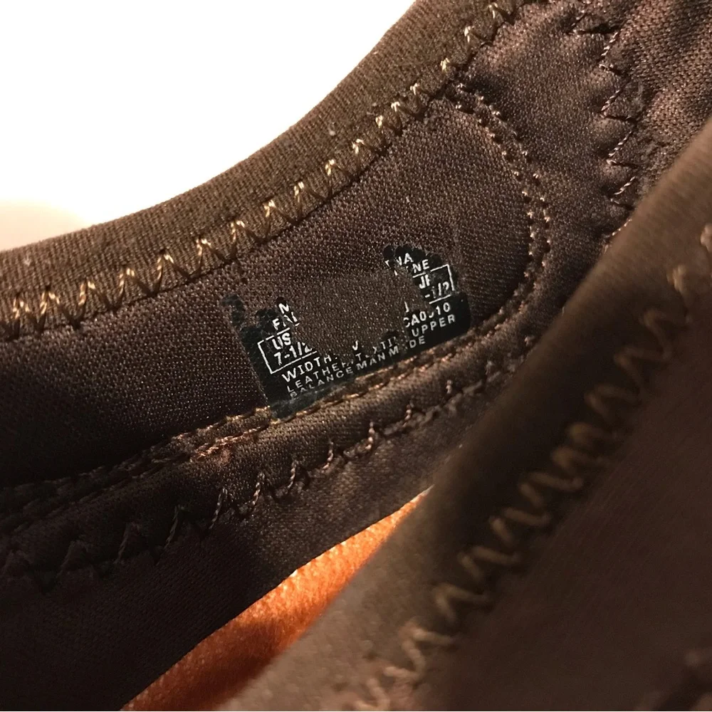 Easy Spirit slip-on brown comfort shoes women size 7.5 - Picture 6 of 8